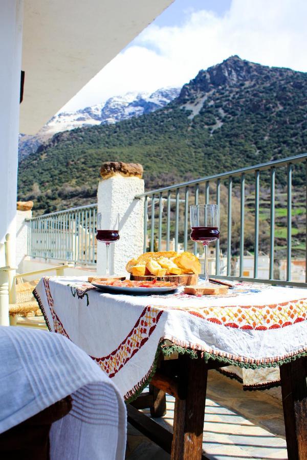 Villa Blanca Martín Trevélez Exterior foto